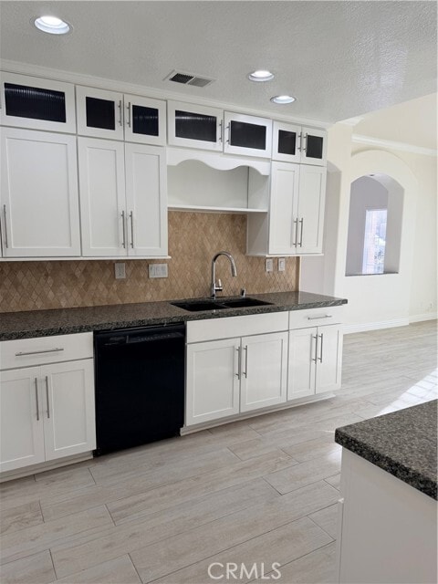 Building Photo - 21 Front Row Ln