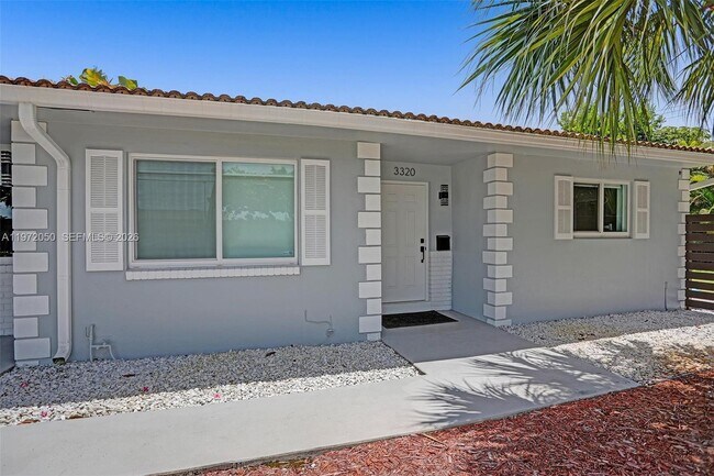 Building Photo - 3320 NE 13th Ave