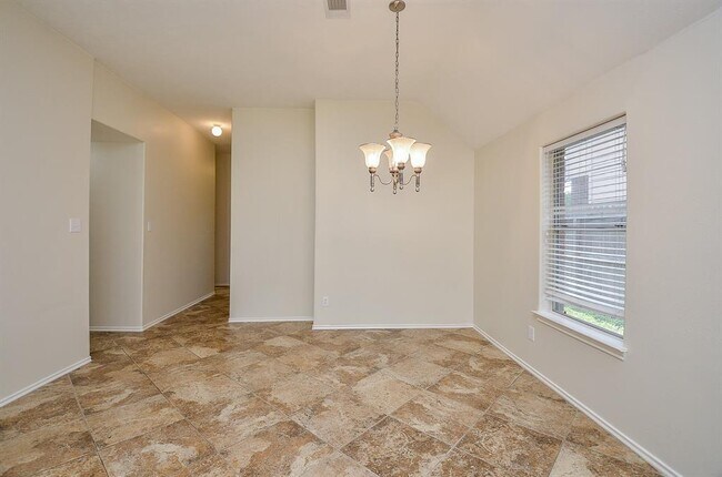 Building Photo - 3268 Jessica Ct