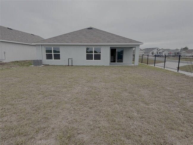 Building Photo - 481 W Rexford Dr