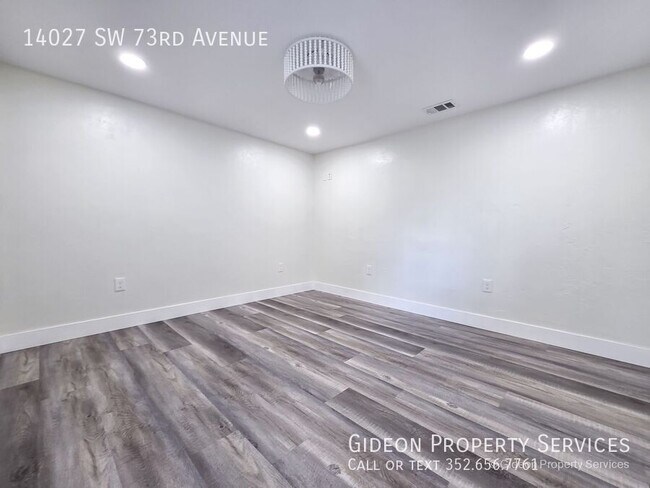 Building Photo - 14027 SW 73rd Ave