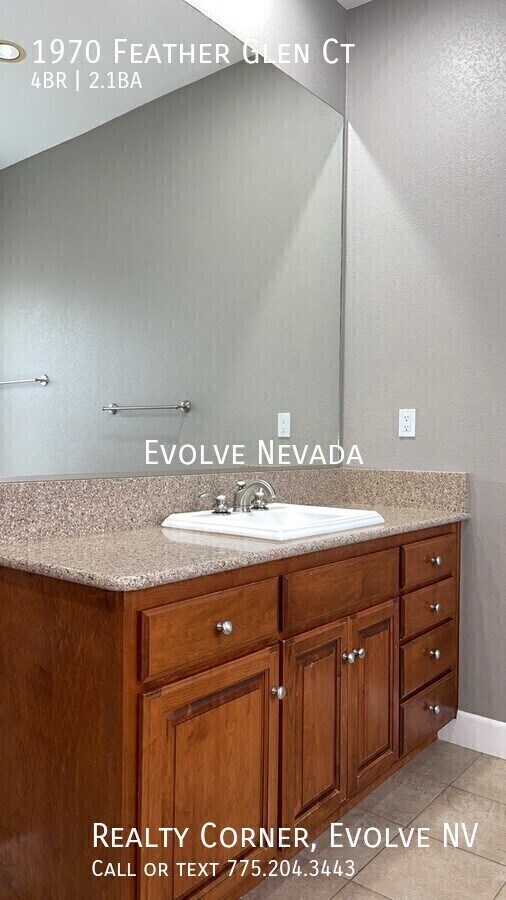 Building Photo - 1970 Feather Glen Ct