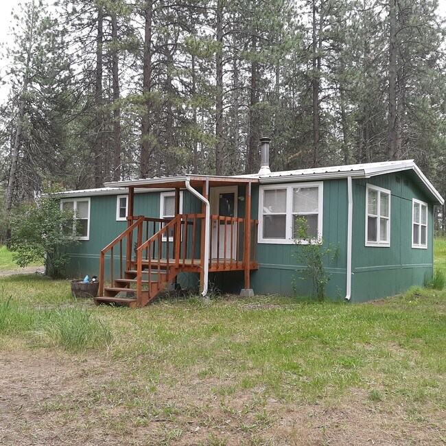 Building Photo - 5 Miles West Of Spokane