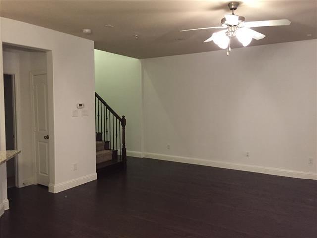 Building Photo - 409 Busher Dr