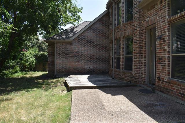 Building Photo - 910 Redbird Ln