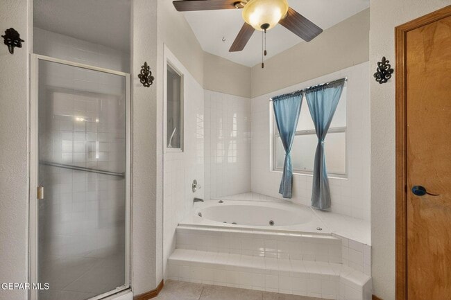 Building Photo - 851 Dulce Tierra Dr