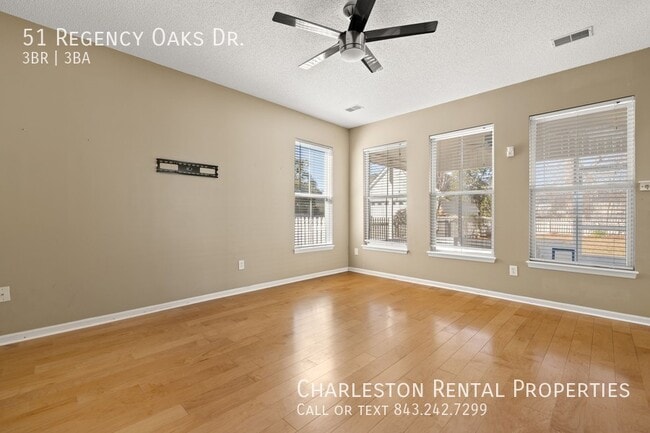 Building Photo - 51 Regency Oaks Dr