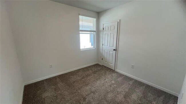 Building Photo - 3185 Viceroy Ct