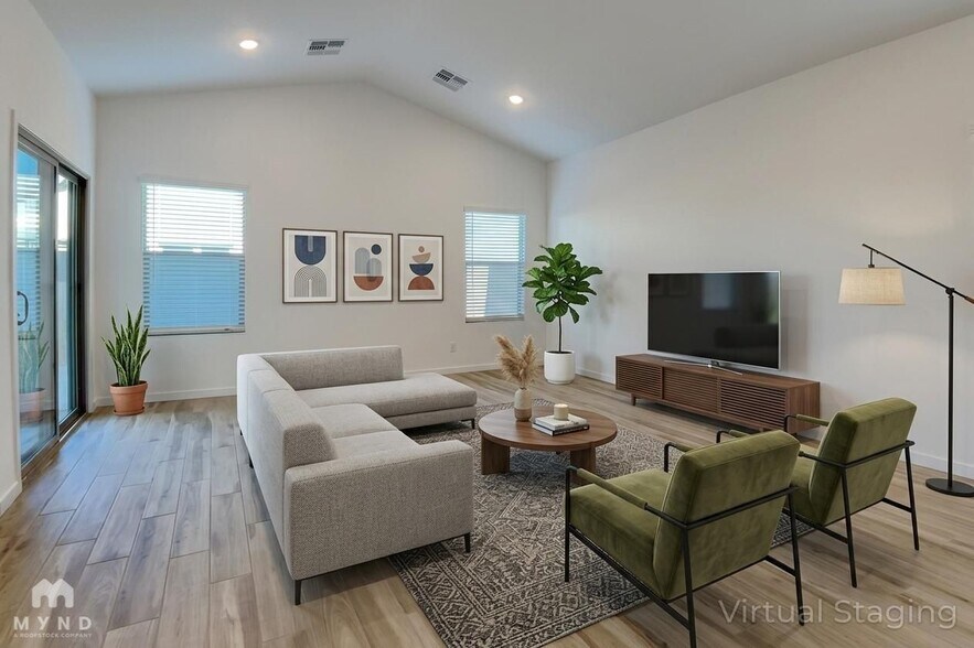 Building Photo - 7918 N 79th Ave