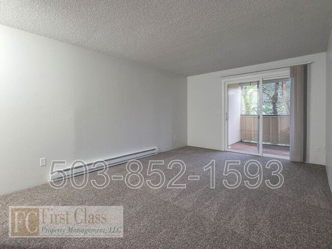 Building Photo - 3618 SW Beaverton Hillsdale Hwy