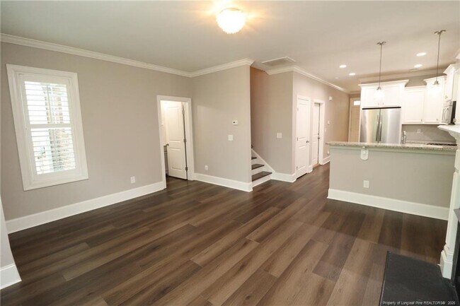 Building Photo - 2824 Plumfield Pl