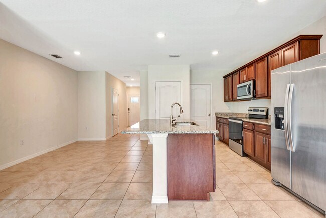 Building Photo - 8 Bella Oaks Dr