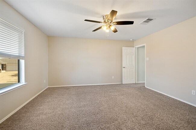 Building Photo - 100 Snowy Egret Ln