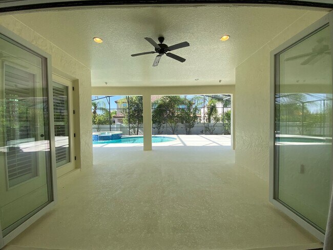 Building Photo - Exquisite 6-Bedroom Estate with Private Po...