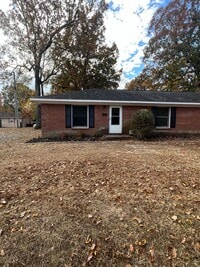 Building Photo - Upgraded 2 Bedroom Duplex (Monroe/Historic District)