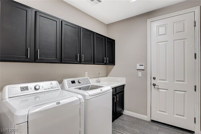 Building Photo - 12274 La Prada Pl