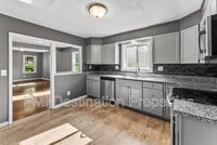 Building Photo - 4718 Craig Ln