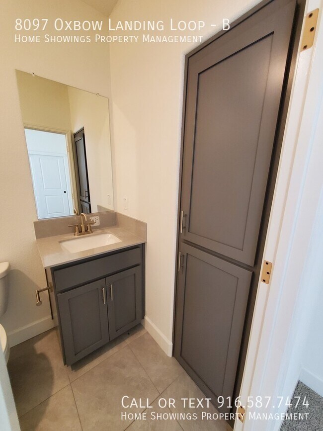 Building Photo - 8097 Oxbow Lndg Lp