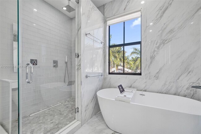 Building Photo - 2740 NW 83rd Terrace