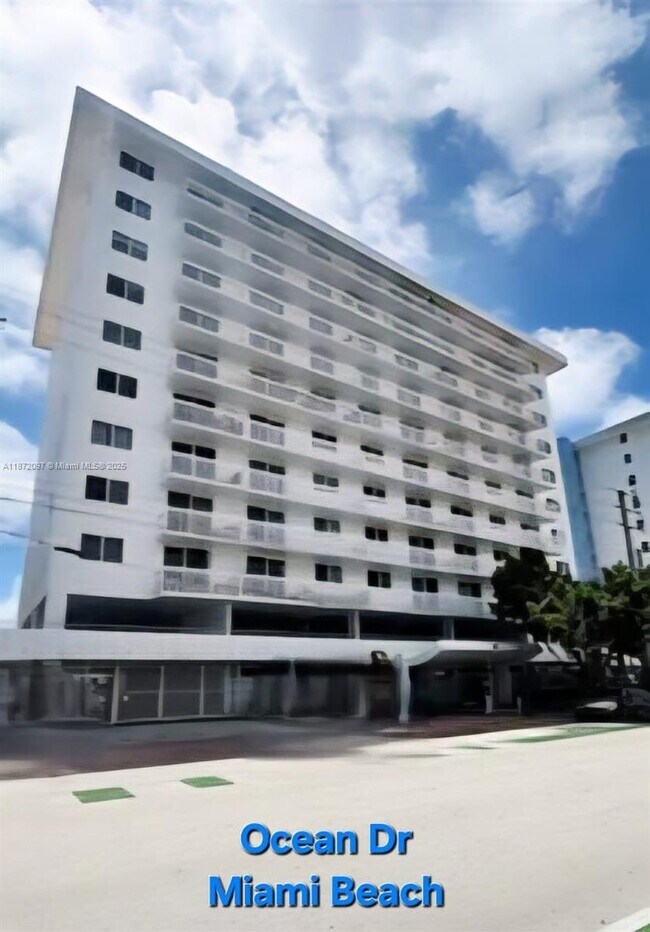 Building Photo - 401 Ocean Dr