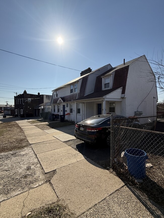 Building Photo - 908 Keystone Rd
