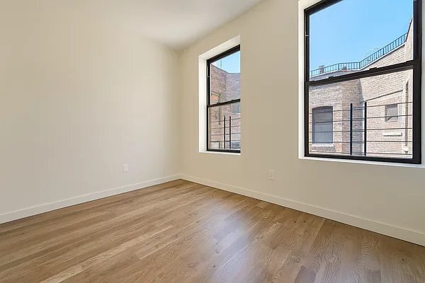 Building Photo - 524 W 134th St