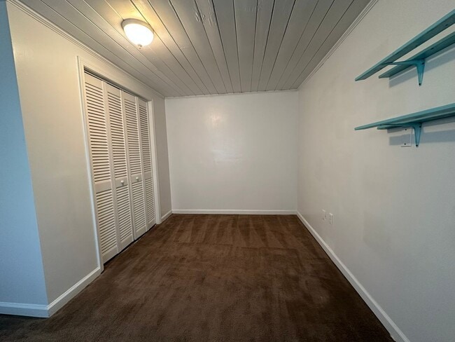 Building Photo - Charming 2BR/1BA Bungalow in Historic Downtown!