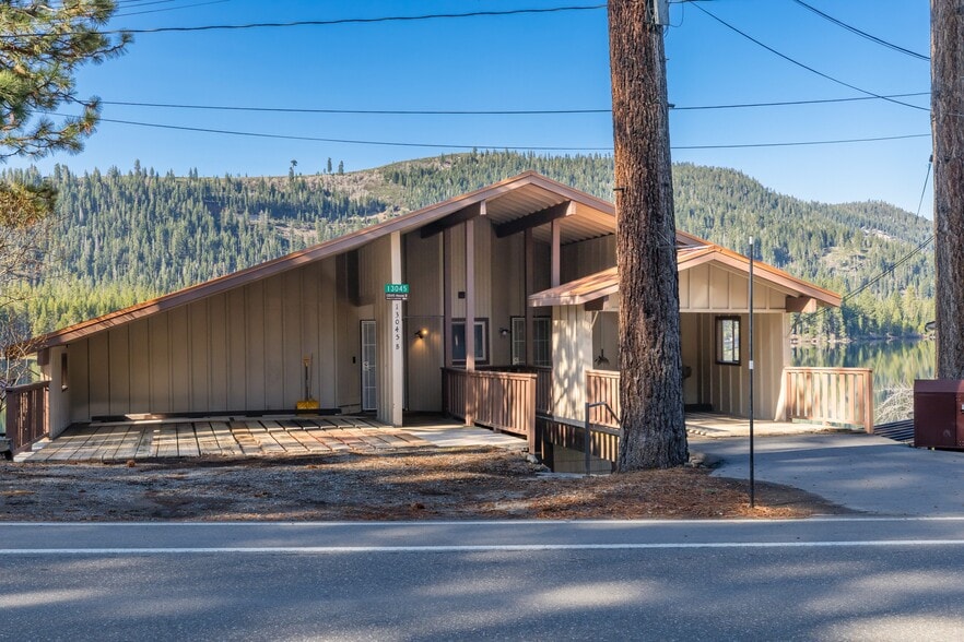 Building Photo - 13045 Donner Pass Rd