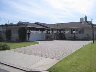 Primary Photo - 3316 Narino Dr