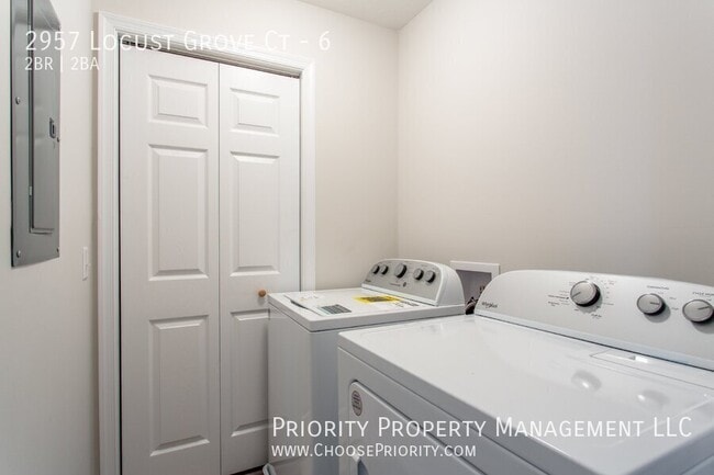 Building Photo - 2957 Locust Grv Ct