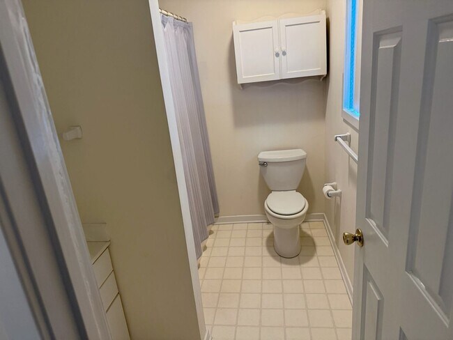 Building Photo - 311 Smugglers Ct