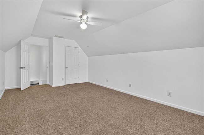 Building Photo - 882 Creek Bottom Rd SW