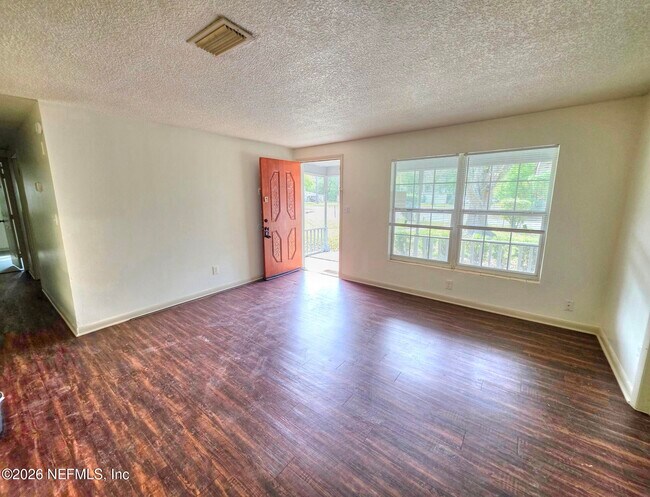 Building Photo - 2805 Prospect St