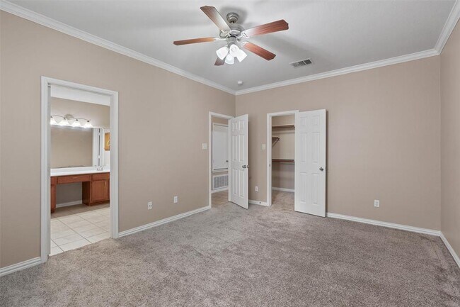 Building Photo - 1609 Hidden Springs Path