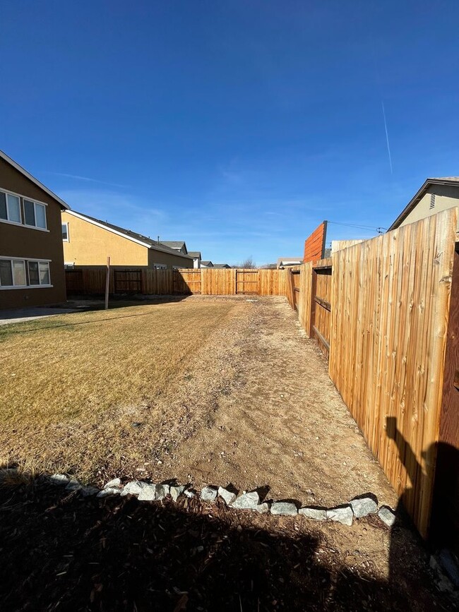 Building Photo - Beautiful Home in Stead