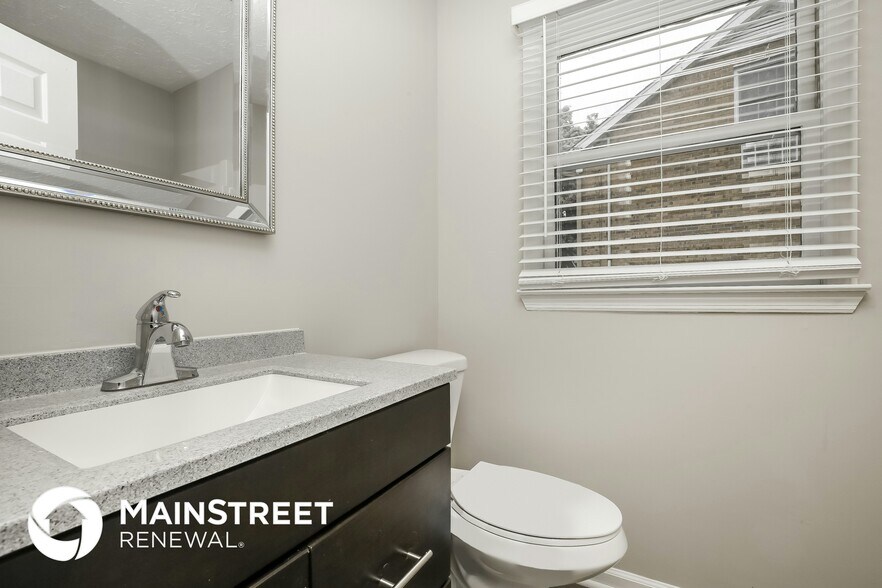 Building Photo - 2009 Hidden Cove Rd