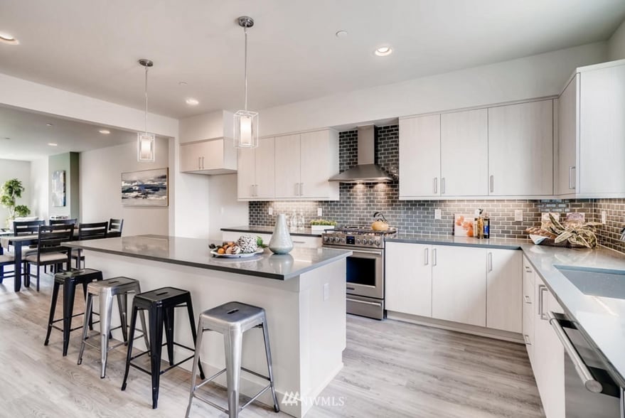 Building Photo - 17905 35th Ave SE