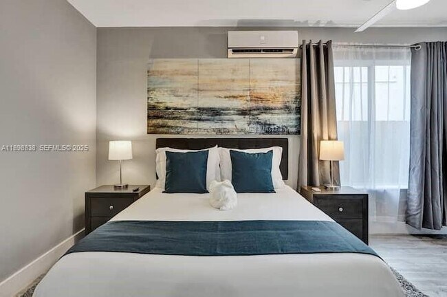 Building Photo - 1321 S 16th Ave