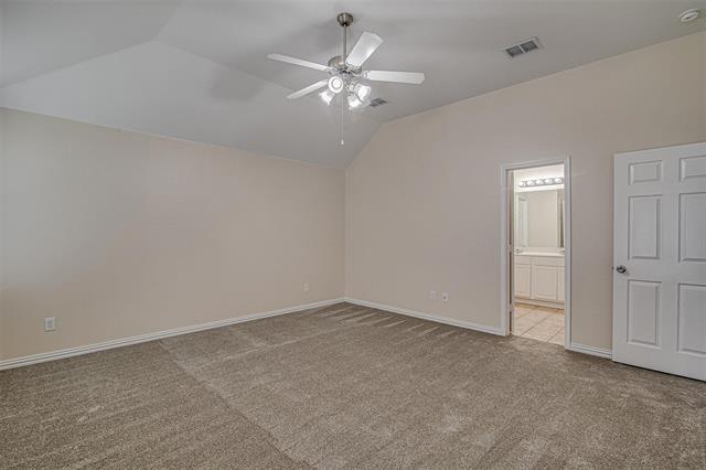 Building Photo - 1112 Emerson Dr