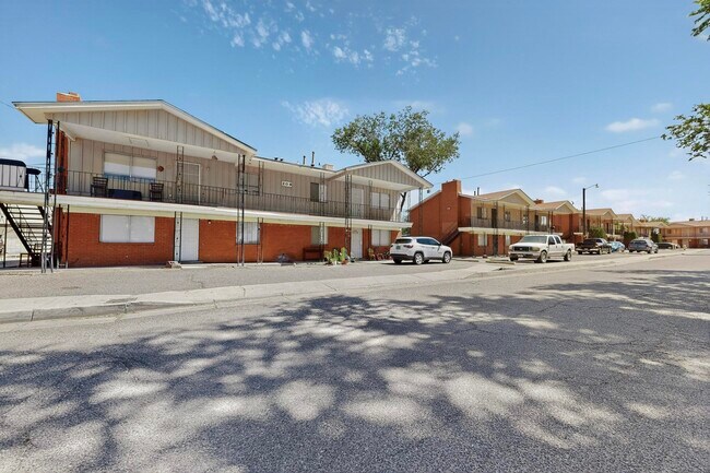 Building Photo - 207 Delamar Loop NW