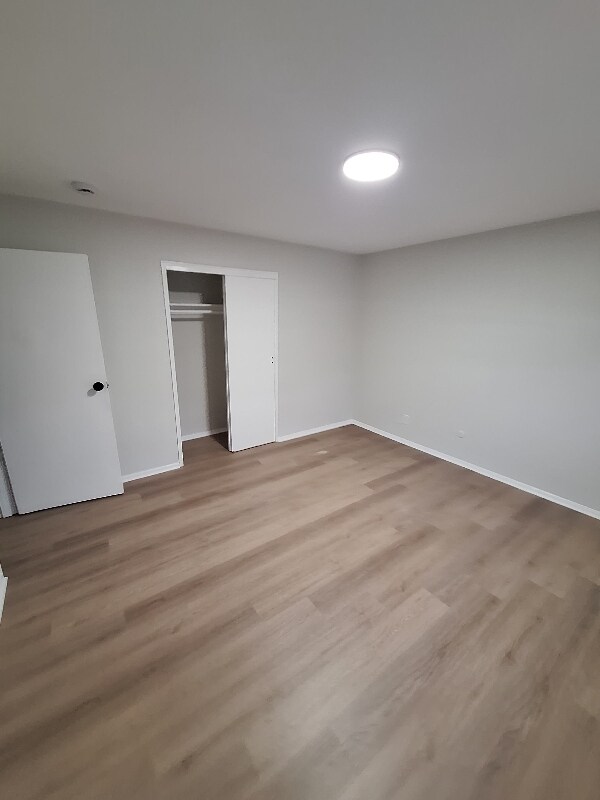 Building Photo - 91 Oak St