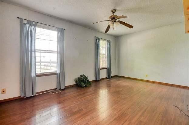 Building Photo - 1251 Kingston Rd