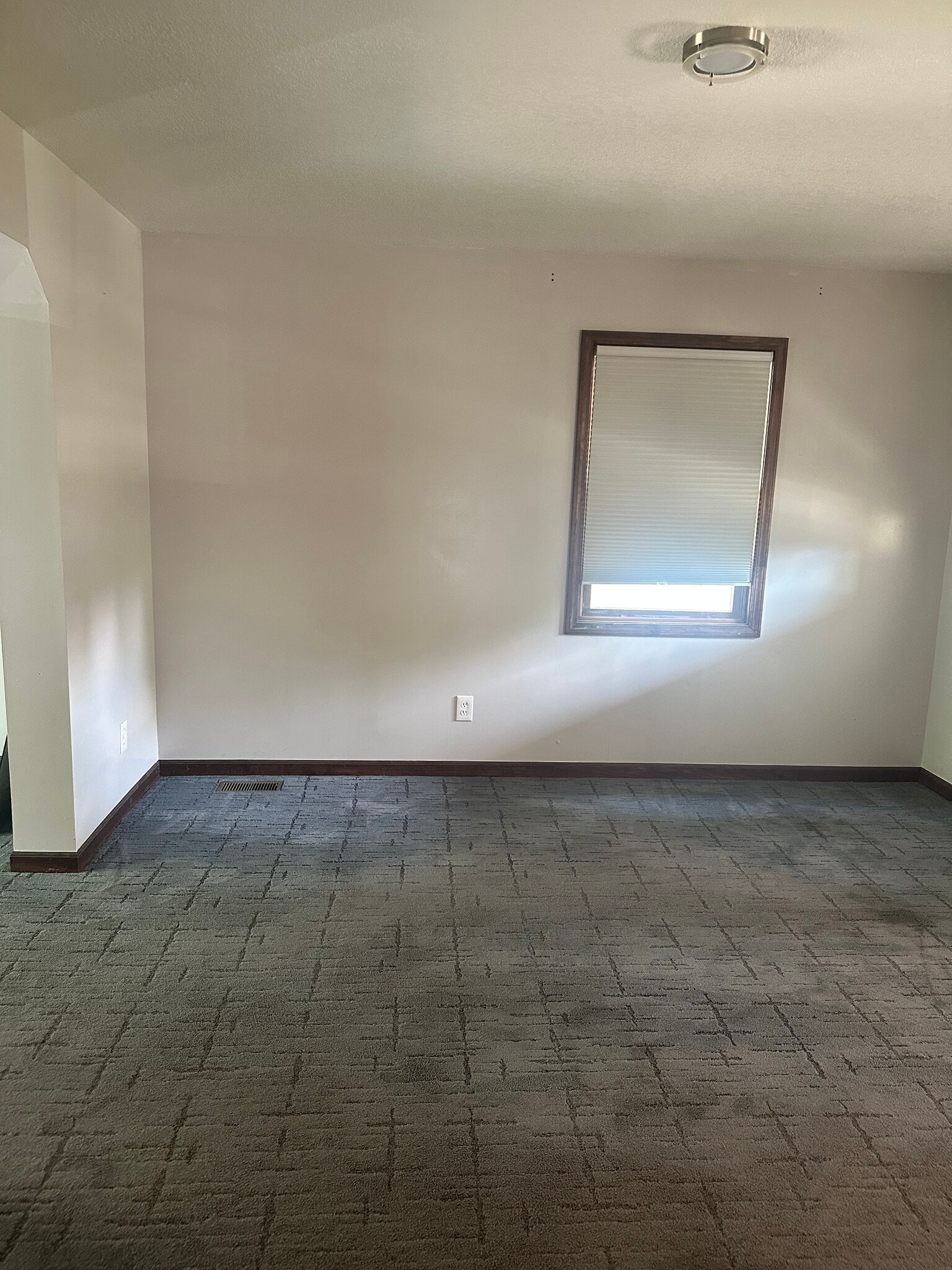 Building Photo - 607 S Wheeler St