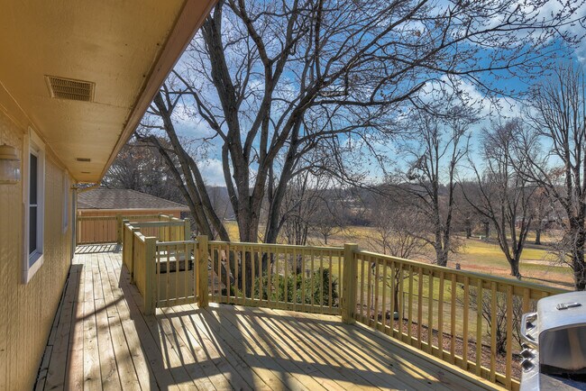 Building Photo - 3826 N 95th St