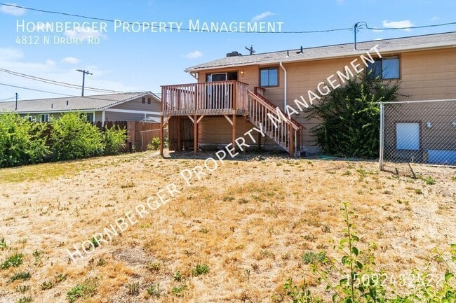 Building Photo - 4812 N Drury Rd
