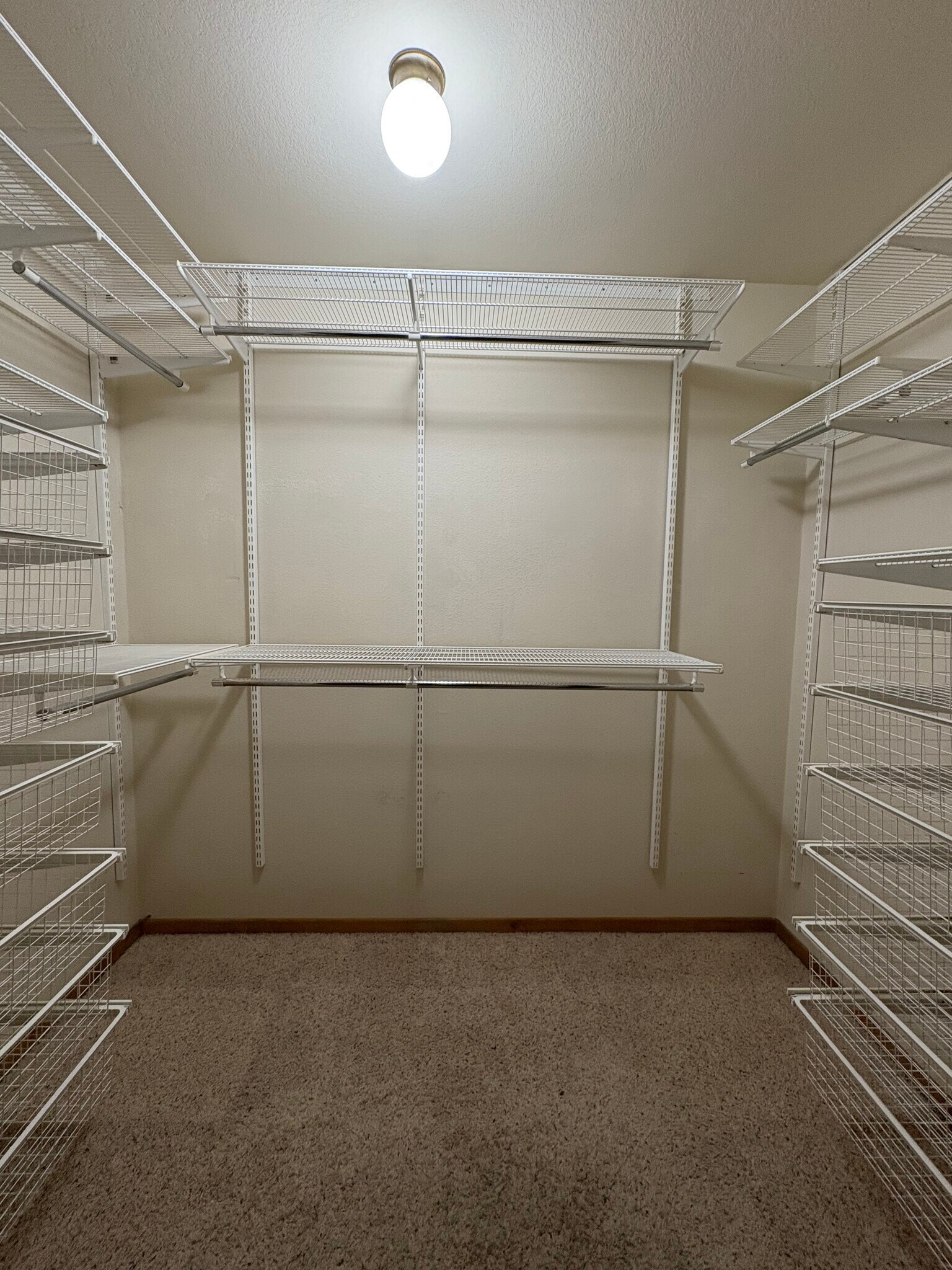Primary Bedroom Walk-in Closet - 4639 Burgundy Ln
