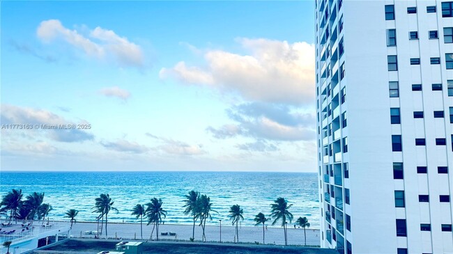 Building Photo - 2401 S Ocean Dr