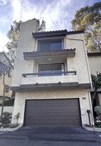 Building Photo - 4300 Via Marisol