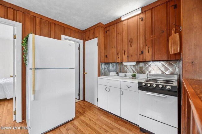 Building Photo - 218 Limroth Row