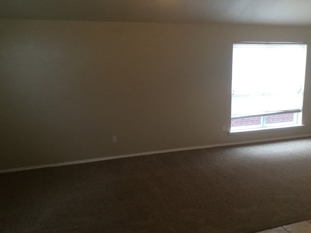 Building Photo - 6233 Brooklynn Dr